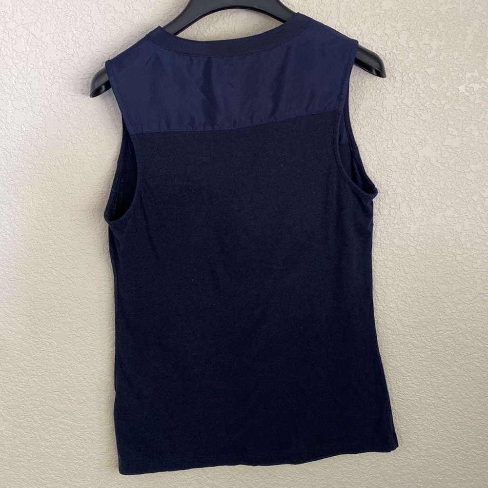 Top - Picture 4 of 4